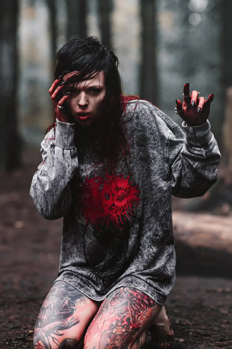 Злая вышивка