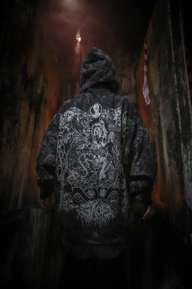 Всенижний - чёрный мрамор