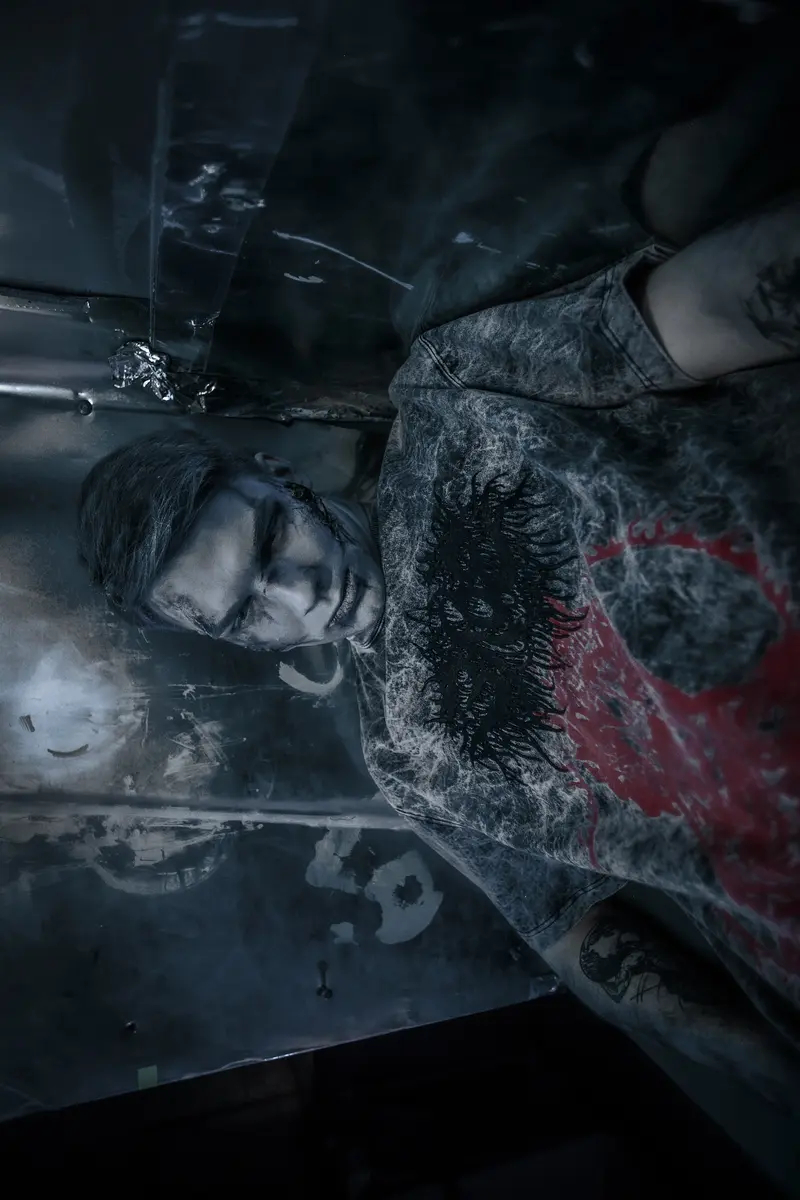 Злая вышивка