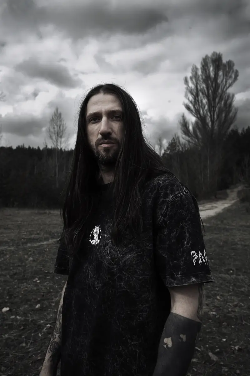 Чёрный мрамор